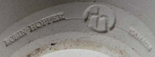 Robin Hopper, Feather Bowl Medium: glazed ceramic. 11.4 x 26.7 x 26.7 cm