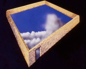 Ann Mortimer. Skyscape Wall Plate, 1990. Clay, slip cast, altered, airbrushed with oxides and glazes, oxidation fired. Approx. 30.0 x 30.0 x 1.5 cm.