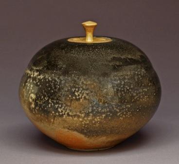 Judy Blake. Shino-glazed Covered Jar, 2000. 20.3 cm h x 25.4 cm w.