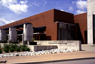 The Canadian Clay and Glass Gallery: front east side of building. Photo by tboake.com