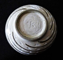  Incised TK mark on trimmed foot of inlaid bowl