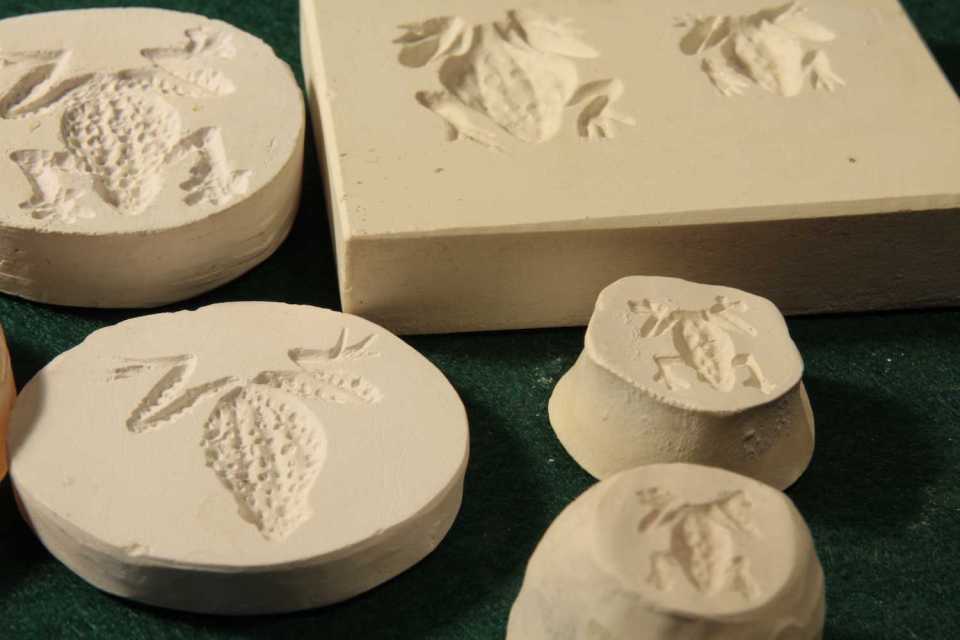 Harlan House Sprigging Moulds