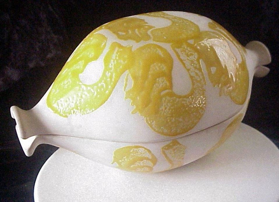 Jean Cartier. Cocotte 1971ff. # C-50. 15” long, 8 ¼” wide 7” high.