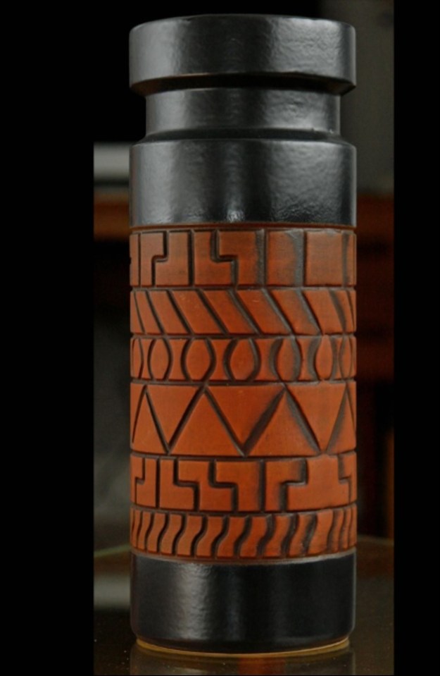 Jean Cartier Red and Black "Skimo Vase. c.. 1980. 12”h x 4.5” d.