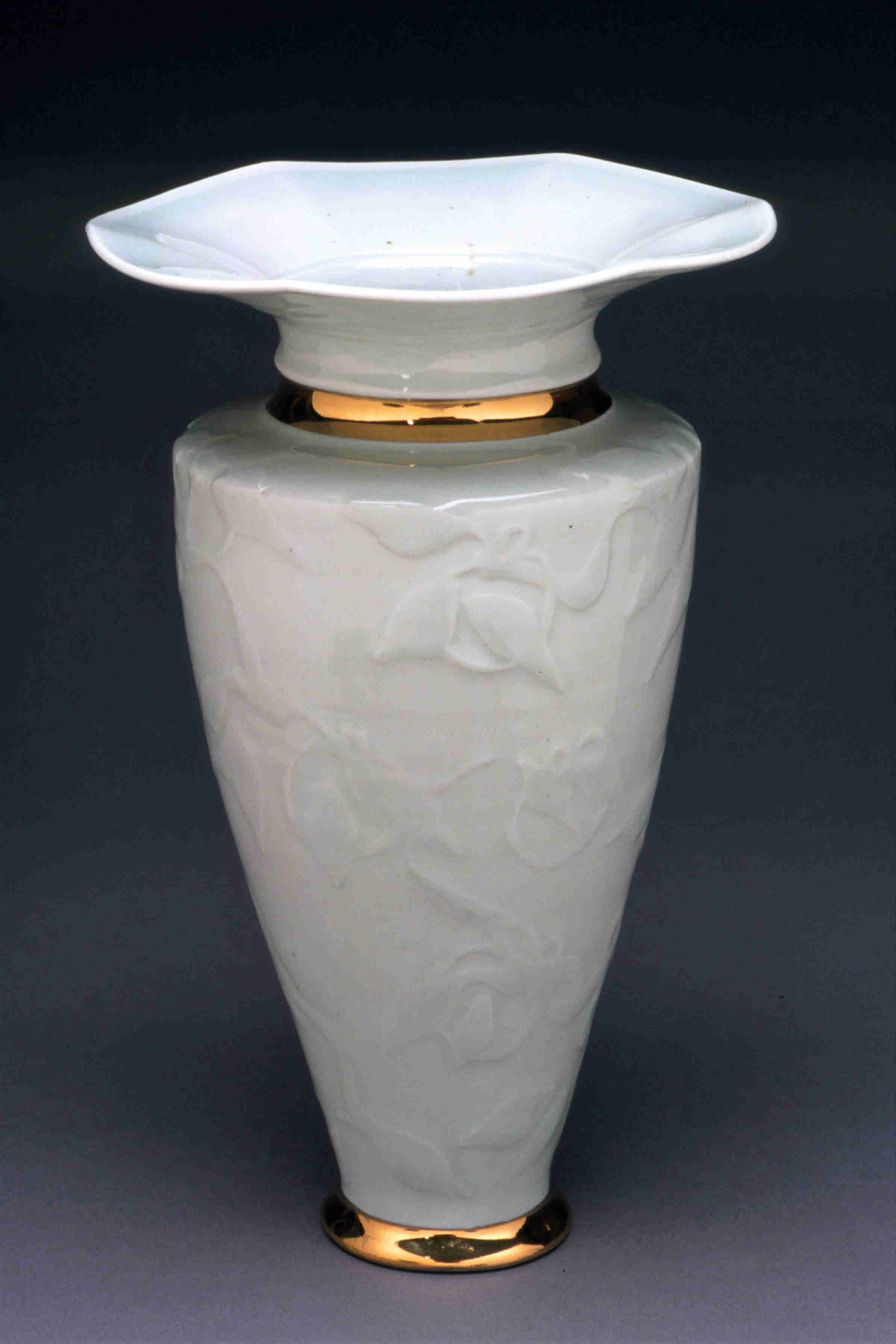 Valerie Metcalfe. 2003. White and gold vase. Porcelain, gold lustre. 30.5 cm h.