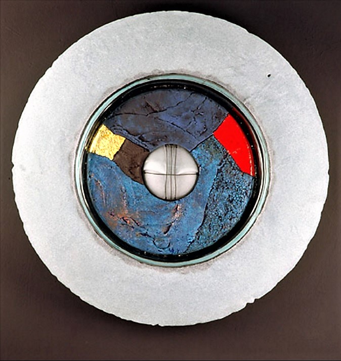 Peter Powning. New Hope Nimbus. 2005. 66 cm diameter x 12.7 cm deep. Glass, raku fired clay, gold leaf/ wood mounting.
