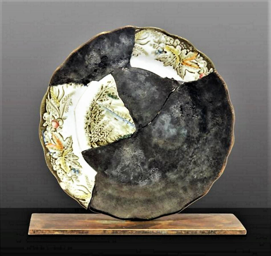 Peter Powning . DISH REDUX. 2012. Re-imagined china dish in two parts. 50.8 h x 55.9 x 20.3 cm dia. Cast aluminum, archival print, slumped glass, cast bronze and china plate. Detail