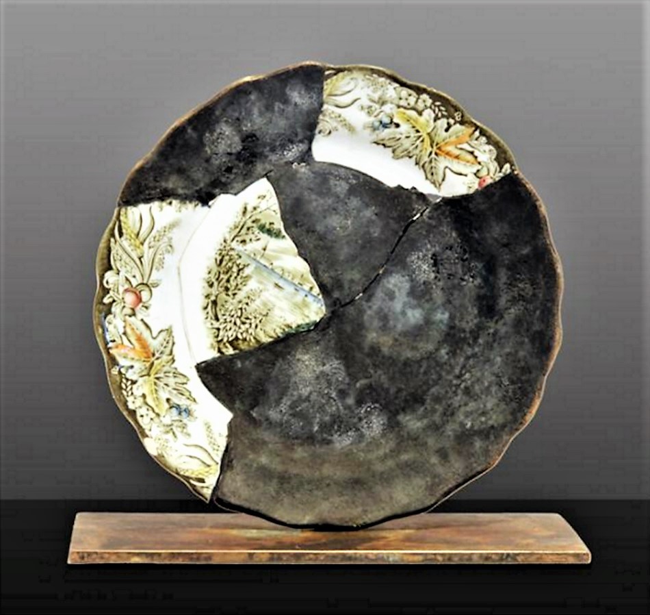 Peter Powning . DISH REDUX. 2012. Re-imagined china dish in two parts. 50.8 h x 55.9 x 20.3 cm dia. Cast aluminum, archival print, slumped glass, cast bronze and china plate. Detail