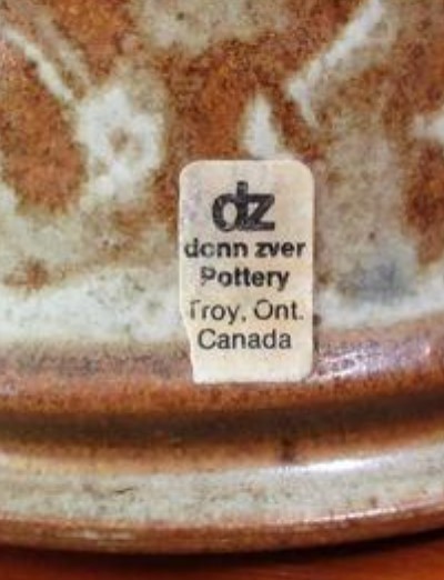 Zver studio paper label