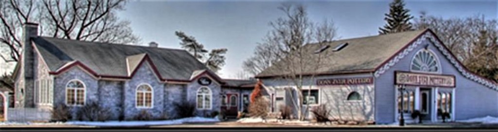 Donn Zver's Pottery and Restaurnt, Troy, Ontario