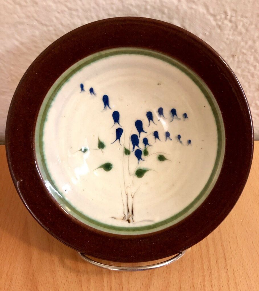 Birdsall Worthington Bowl. 1981 2" h x 6 3/4" diameter.