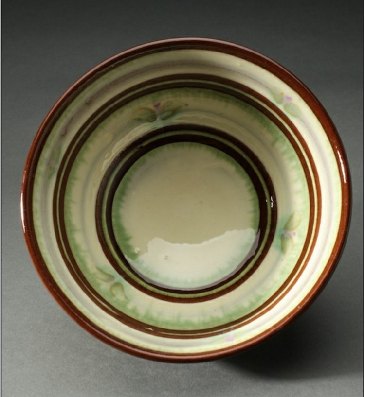 Birdsall-Worthington. Bowl. 8.5cm (3 1/4") tall x 18cm (7") in diameter. 1989