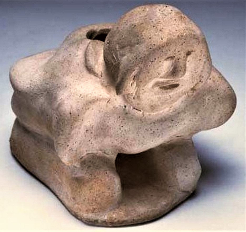 JOHN KAVIK (1897-1993). Rankin Inlet. A crouching Inuit woman. 22.0 cm. Photo" Waddingtons.ca